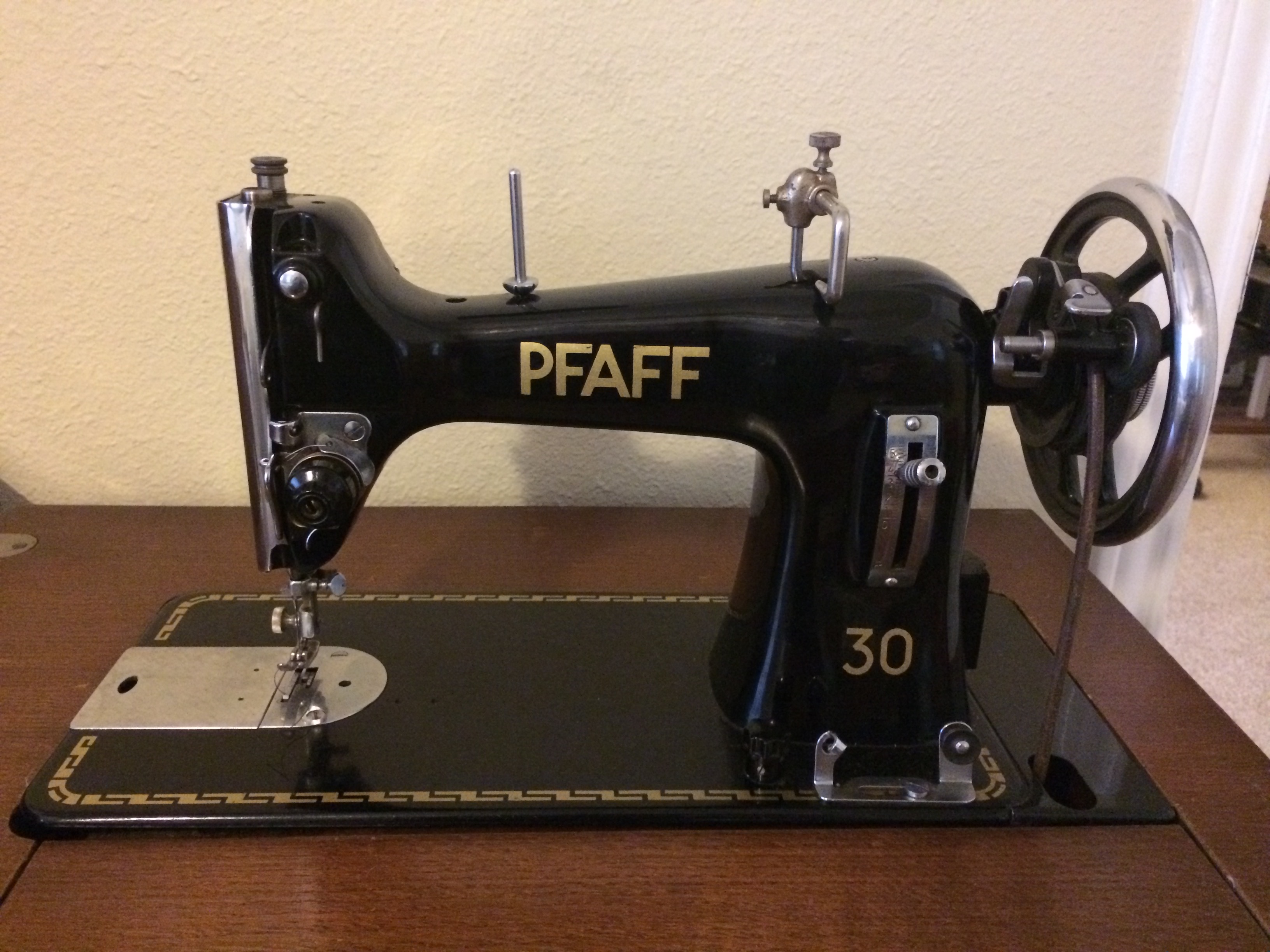Pfaff Treadle